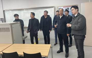 实训室参观3 实训室参观3