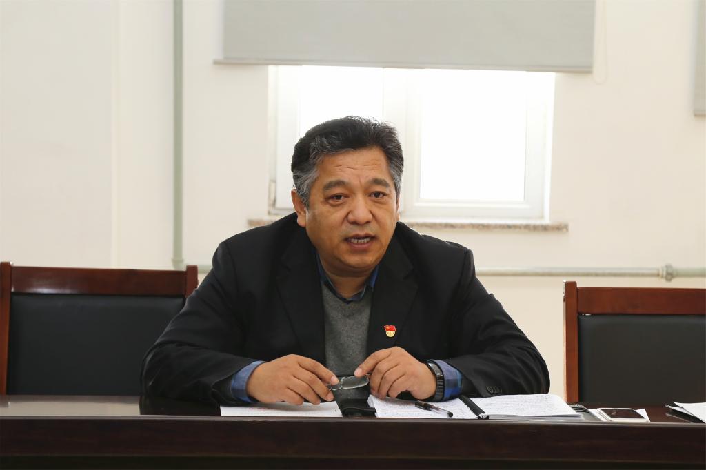 学生处处长刘树全宣读实施方案