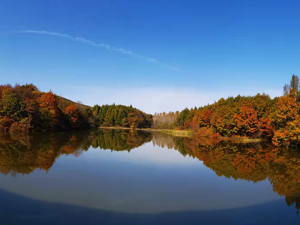 湖光山色